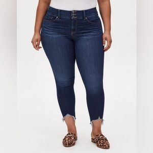 ⭐️ EXTALL ⭐️ Torrid High-Rise Super Soft Jegging
